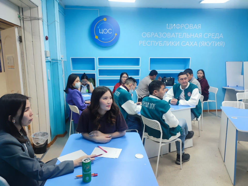 Участники мастер-класса для молодых учителей Горного района (Якутия) Участники мастер-класса для молодых учителей Горного района (Якутия)